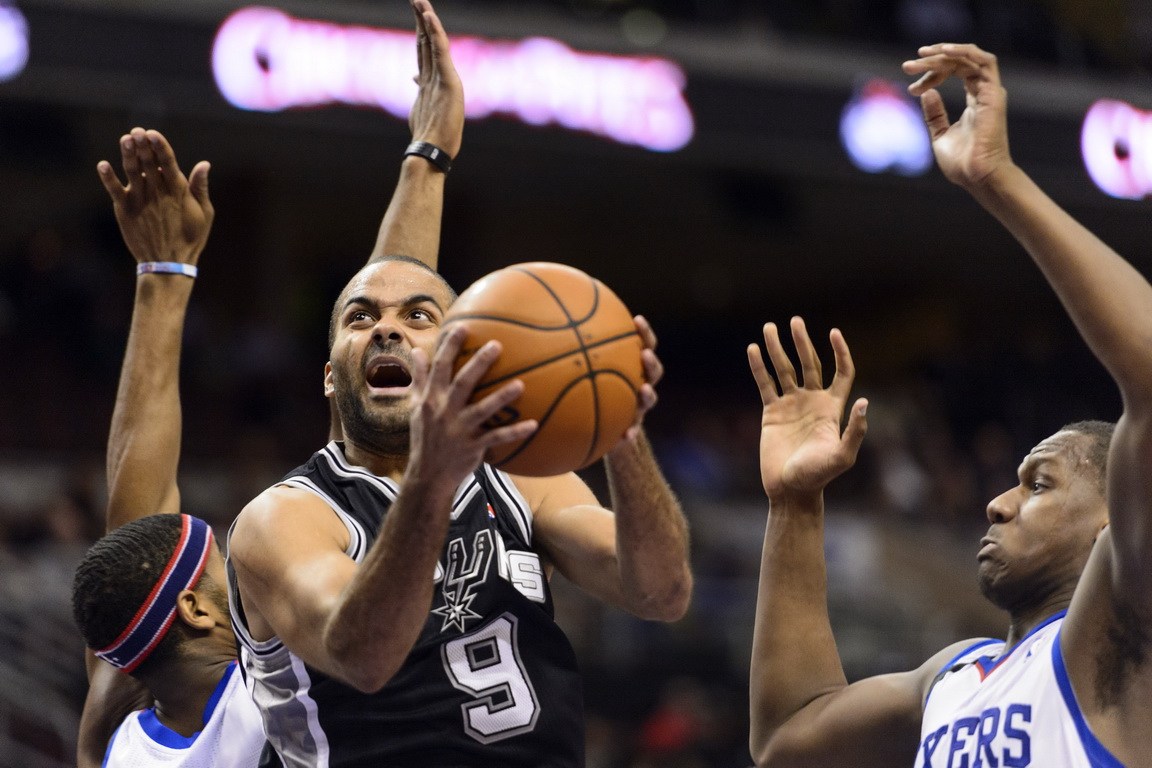 华体会官网包含从犹他爵士冲刺阶段完成体检到国际比赛日圣安东尼奥马刺调整名单以备德甲,今夜菲尼克斯太阳备战全明星赛的词条